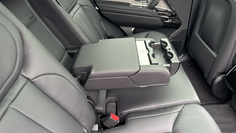 Land Rover Range Rover Sport 3.0 D300 Dynamic SE 5dr Auto Diesel Estate